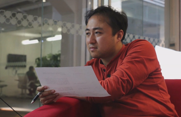 《不当英雄》游戏制作人单隽人生经历 创作故事