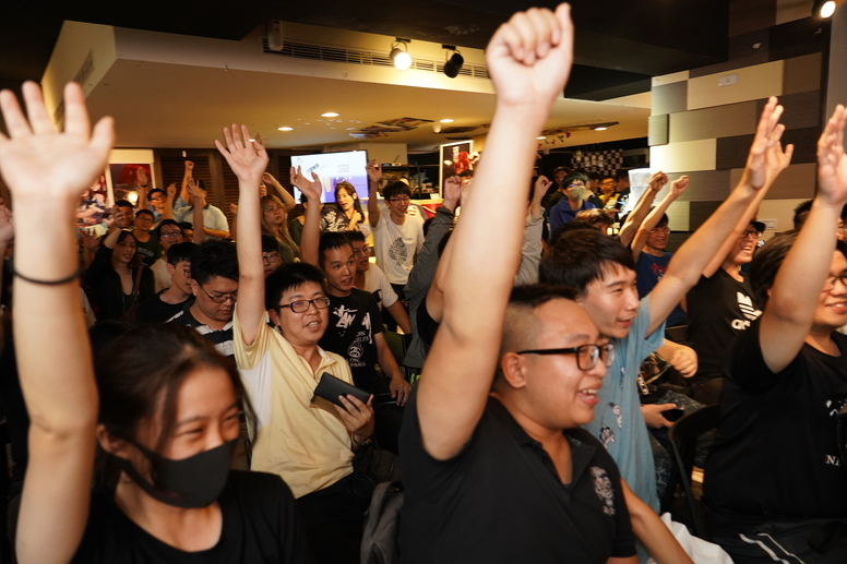 《魔女兵器》「白烛的初恋约会」现场花絮回顾 主题形象店营业中