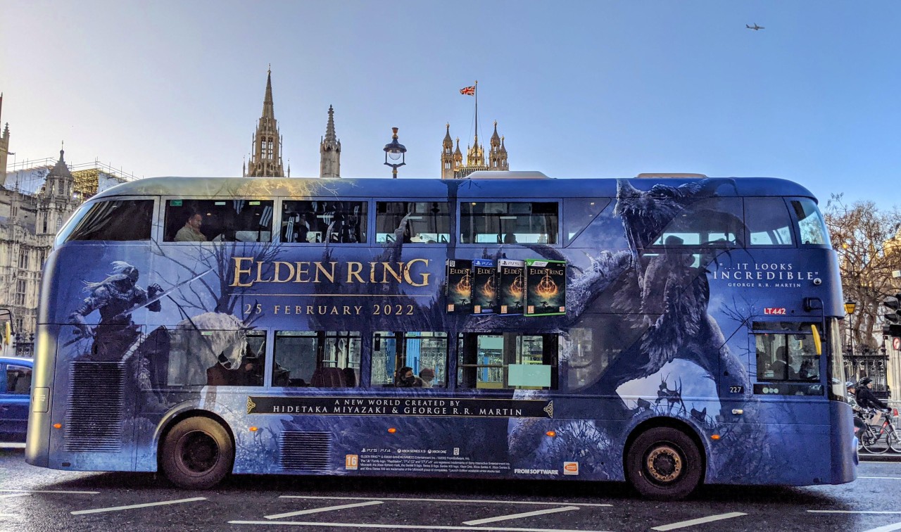 《艾尔登法环》宣传巴士现身英国