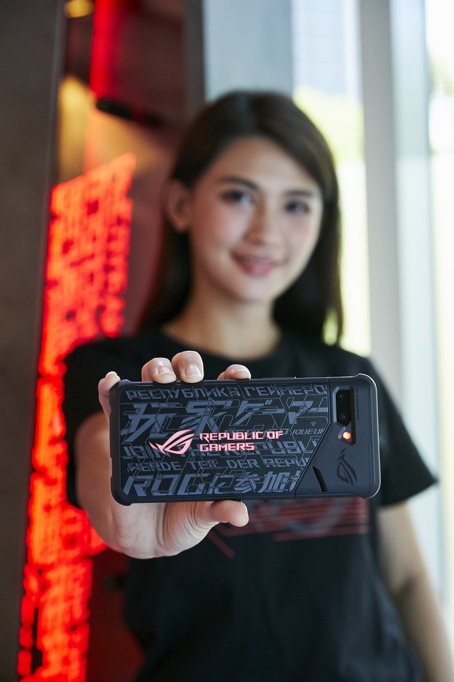 ROG Phone II电竞手机质量好吗? 性能如何?