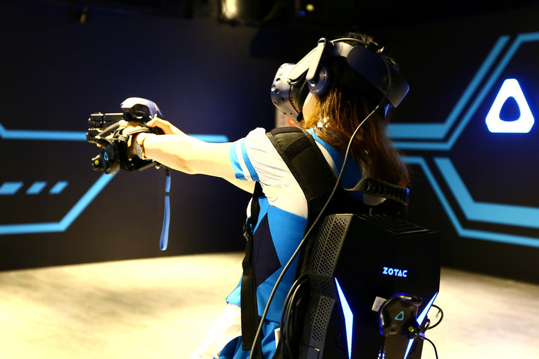 多人 VR 竞赛 Viveland 8D-ZONE7月25日开幕