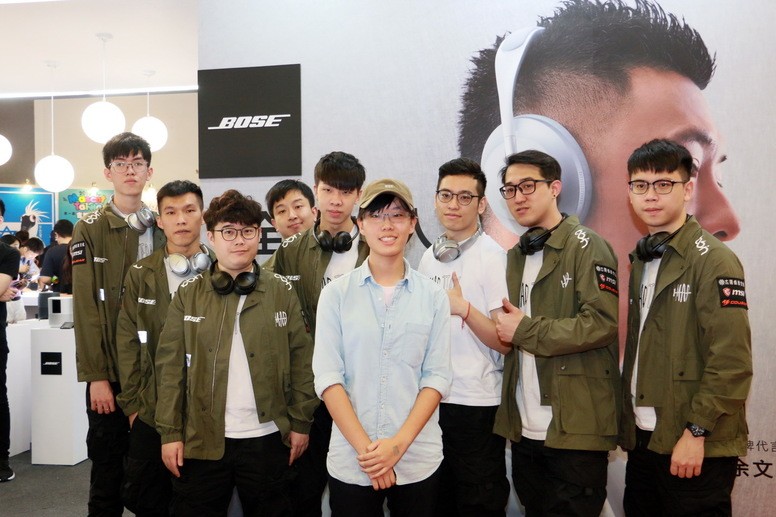 【漫博 19】《传说对决》Mad Team 表演赛 吸引大批粉丝围观