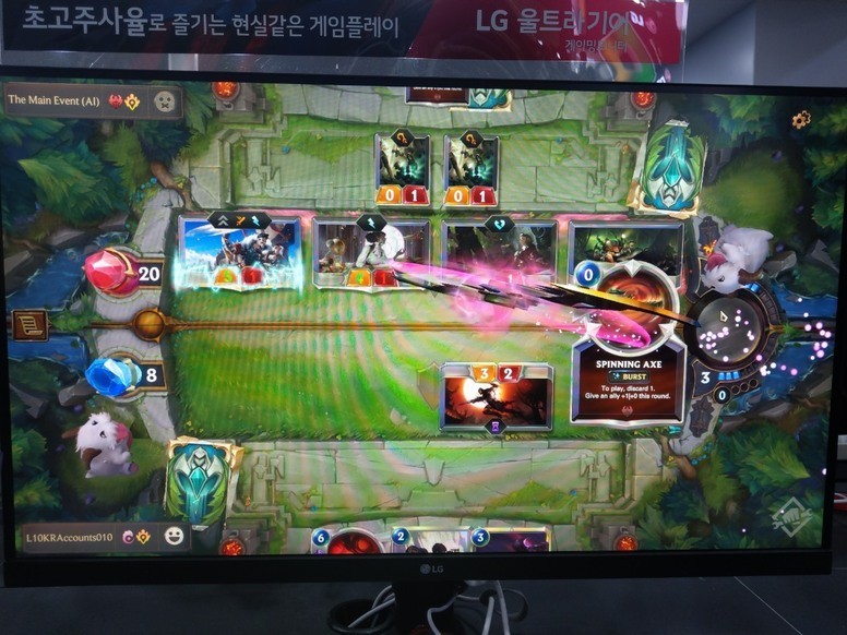 《符文大地传说》抢先试玩游戏内容介绍 攻击效果结合英雄战斗特色