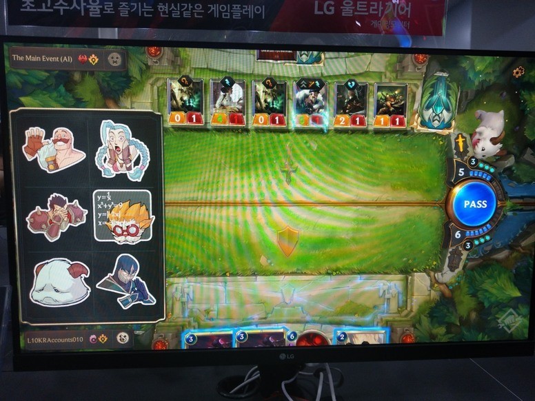 《符文大地传说》抢先试玩游戏内容介绍 攻击效果结合英雄战斗特色