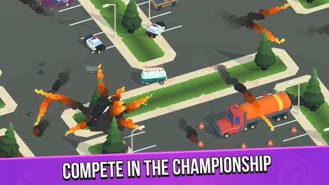 Smash racing: drive from cops, make an epic crash!